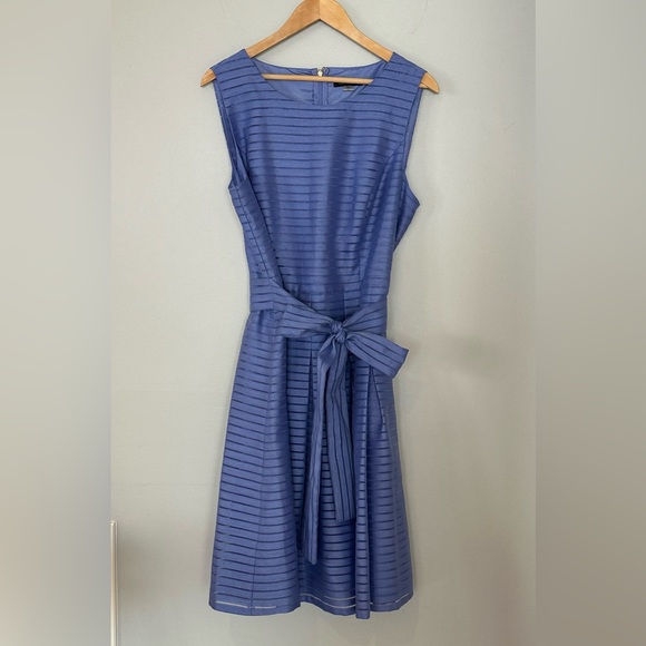 Tommy Hilfiger Womens Illusion Stripe Side Tie Dress in Periwinkle. Size 14 - Picture 2 of 4